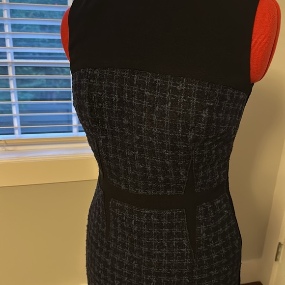 Tory Burch Tweed Sleeveless Dress, Size 2 - Picture 2 of 5